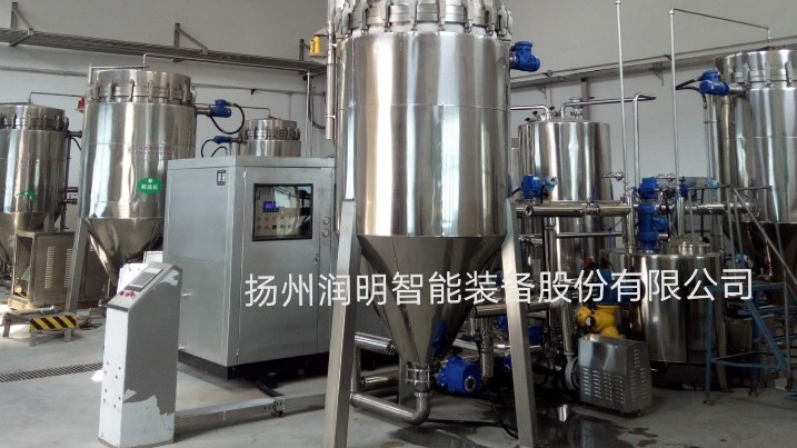 古井貢酒正在使用的10T/H白酒冷凍過濾機(jī)